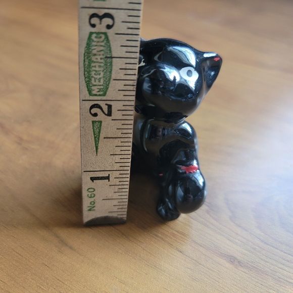 Vintage Salt or Pepper Shaker Boxing Cat Kitten Decoration Japan Black Clay - Picture 9 of 10